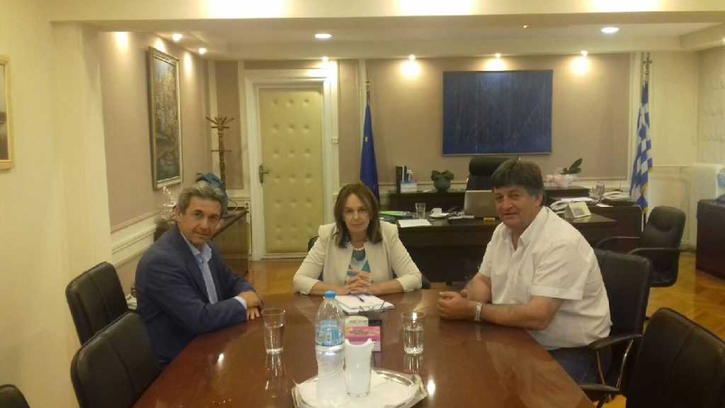 ΘΕΜΑ ΧΡΟΝΟΥ Η ΠΑΡΑΧΩΡΗΣΗ ΤΟΥ ΕΙΡΗΝΟΔΙΚΕΙΟΥ ΔΕΛΒΙΝΑΚΙΟΥ ΣΤΟ ΔΗΜΟ