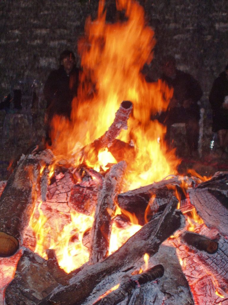 ΤΖΑΜΑΛΕΣ ΚΑΙ ΚΟΥΛΟΥΜΑ ΣΤΑ ΧΩΡΙΑ ΤΟΥ ΔΗΜΟΥ ΠΩΓΩΝΙΟΥ