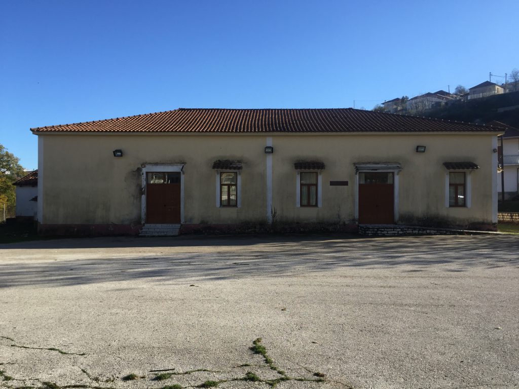 ΔΗΜΟΠΡΑΤΕΙΤΑΙ Η ΑΝΑΚΑΙΝΙΣΗ ΚΑΙ ΕΠΕΚΤΑΣΗ ΤΟΥ ΠΝΕΥΜΑΤΙΚΟΥ ΚΕΝΤΡΟΥ ΚΕΦΑΛΟΒΡΥΣΟΥ
