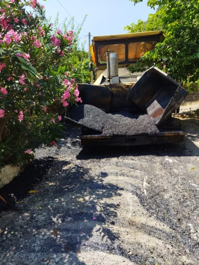 Ξεκινάει η Β’ Φάση του έργου «Βελτίωση οδοποιίας – Ασφαλτοστρώσεις – Τσιμεντοστρώσεις» που αφορά 12 Κοινότητες