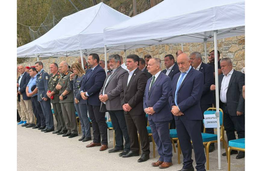 Ιστορικοί δεσμοί και ελάχιστος φόρος τιμής: Ο Δήμαρχος Πωγωνίου στην επέτειο της Μάχης της Κρήτης στα Σφακιά