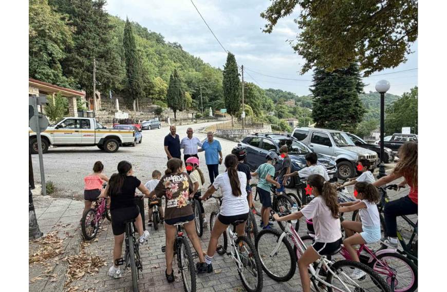 Με μεγάλη συμμετοχή πραγματοποιήθηκε η Ποδηλατοδρομία στο Δελβινάκι